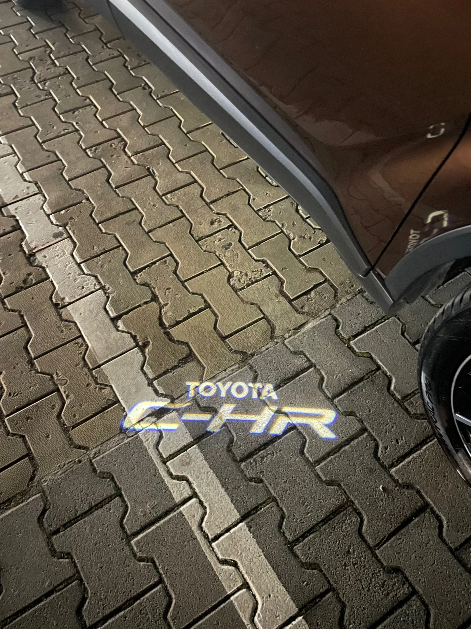 Toyota C-HR CLASSY Hibrid 1.8 �������� �� TOYOTA(�������� ) | Mobile.bg � ����������� 15