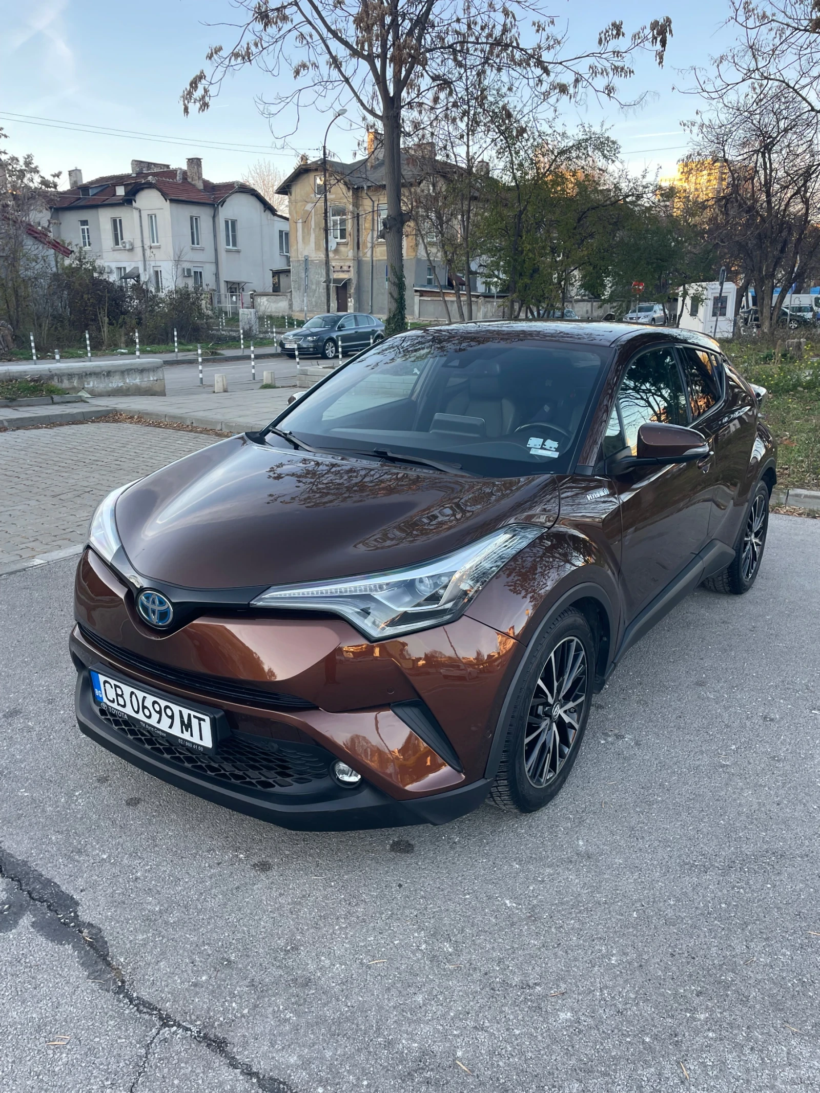 Toyota C-HR CLASSY Hibrid 1.8 ГАРАНЦИЯ ОТ TOYOTA - изображение 7