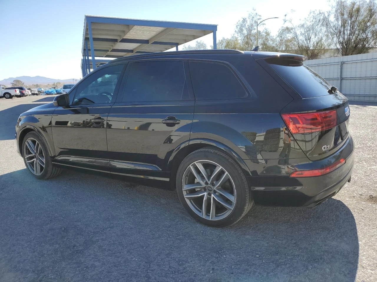 Audi Q7 PRESTIGE * Хедъп* Дистроник* Подгрев* Обдух - изображение 2