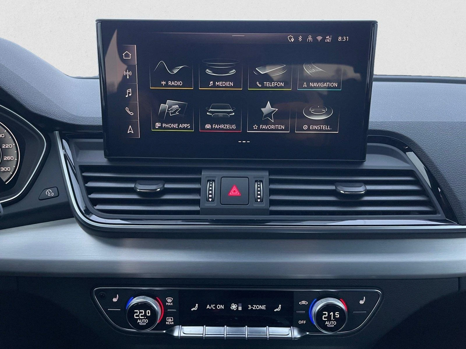 Audi Q5 2.0TDI* S-LINE* DISTR* CAM* MATRIX* CARPLAY*  - изображение 10