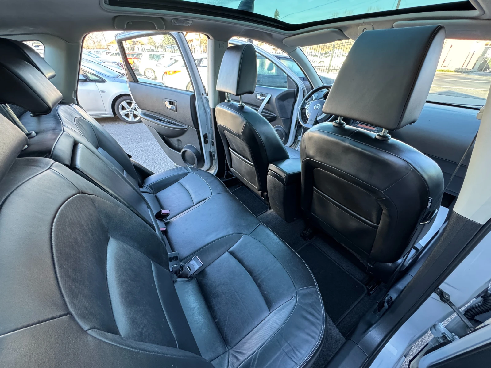 Nissan Qashqai 2.0 DCI 4�4 ��� ��� | Mobile.bg � ����������� 12