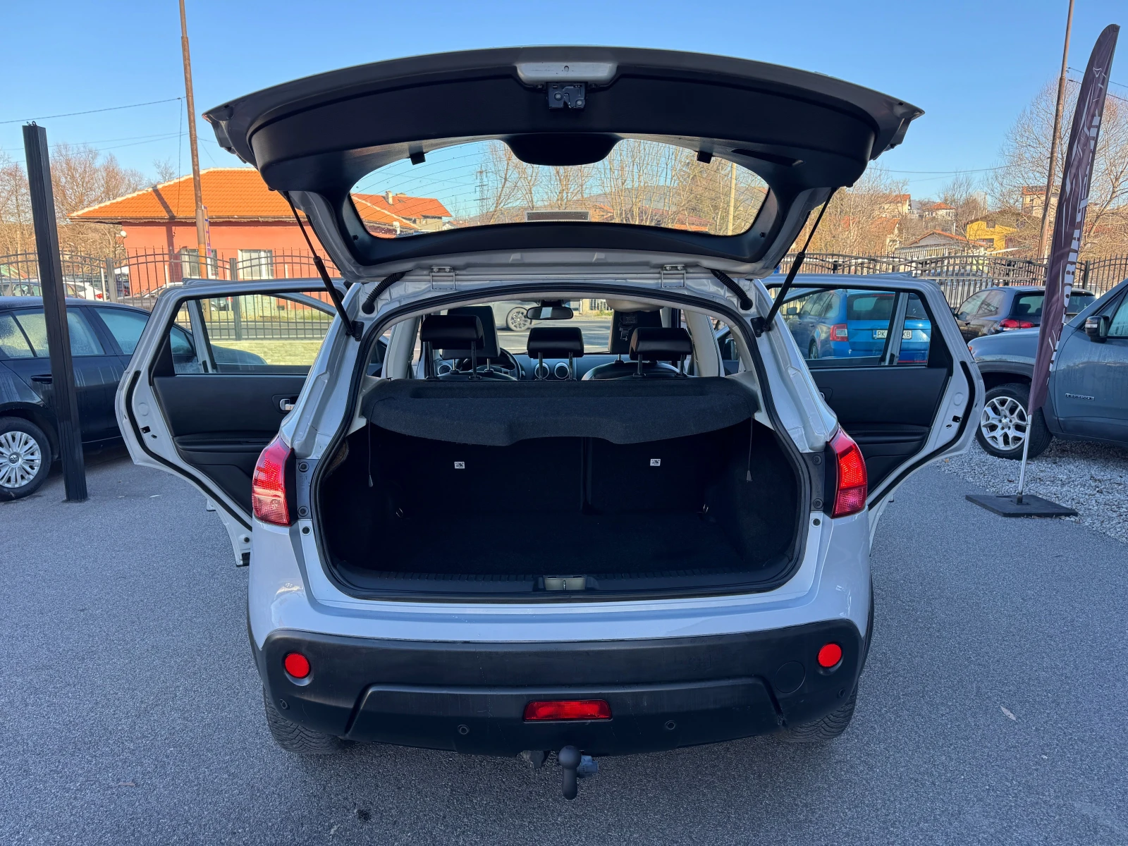 Nissan Qashqai 2.0 DCI 4�4 ��� ��� | Mobile.bg � ����������� 14