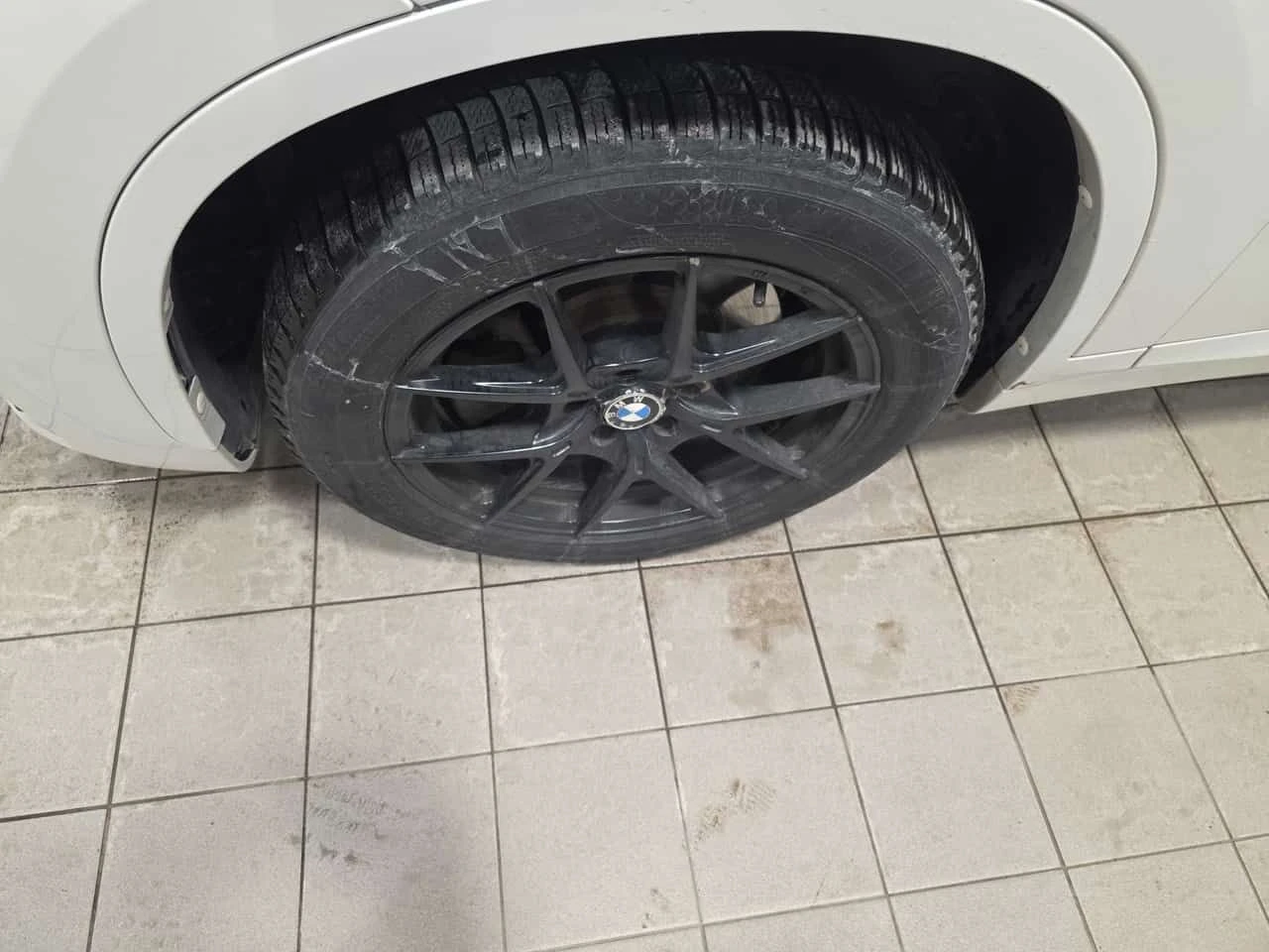 BMW X1 xDrive28i | SUNROOF | ПОДГРЕВИ | KEYLESS | CARFAX - изображение 7