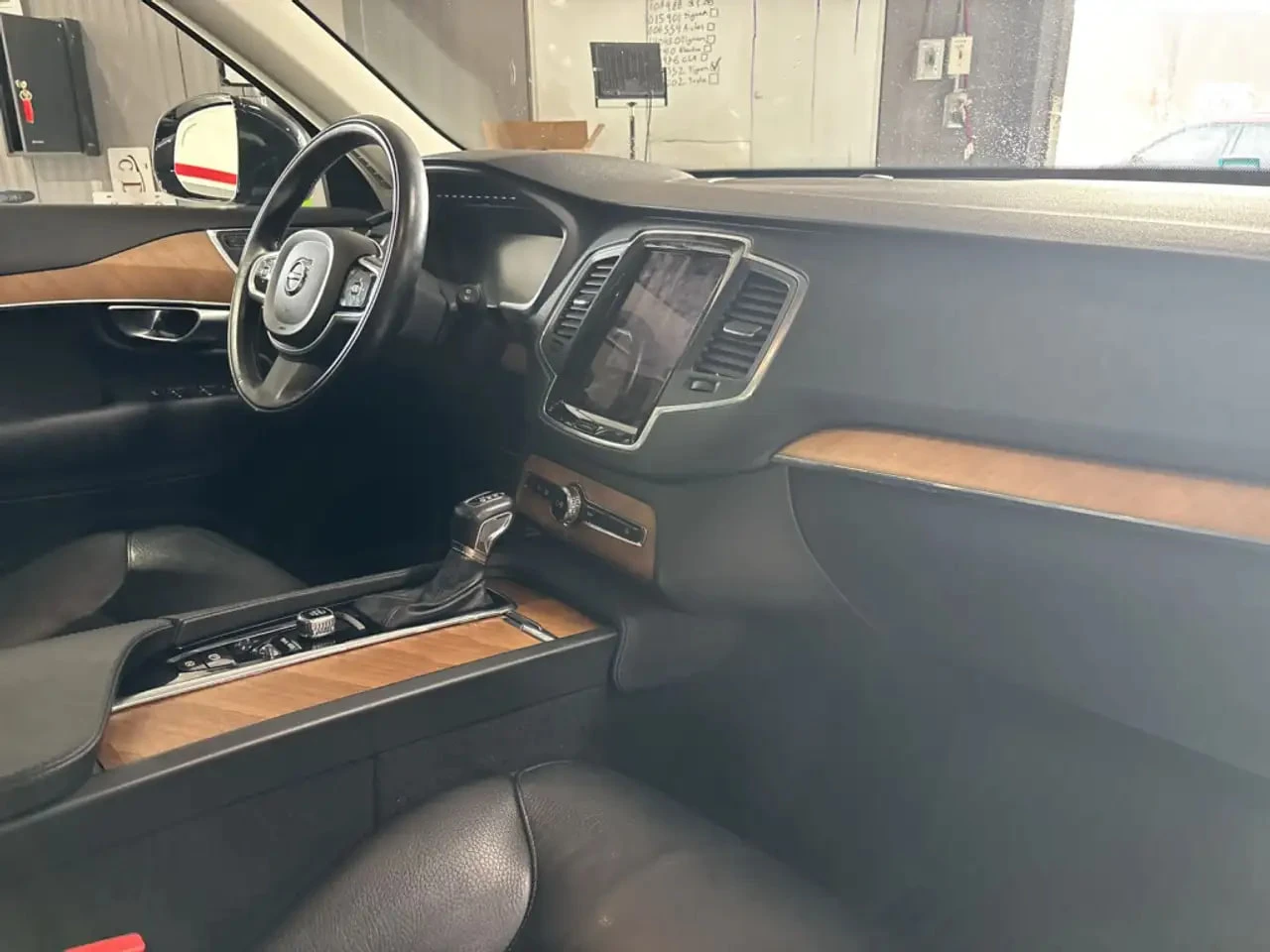Volvo Xc90 * Momentum * CARFAX * ЦЕНА ДО БГ, снимка 13 - Автомобили и джипове - 53870525