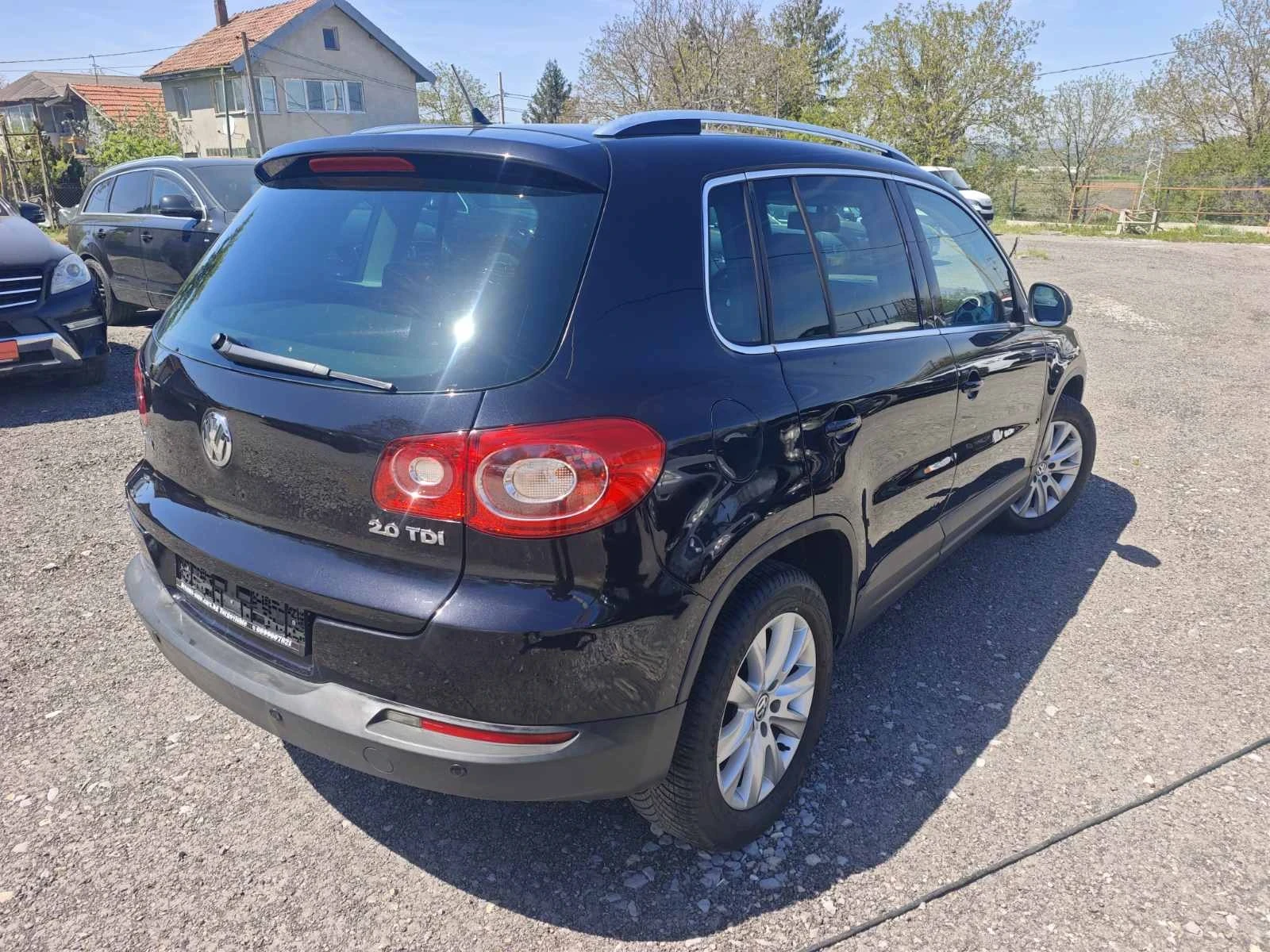VW Tiguan 2.0TDI/140KC, снимка 7 - Автомобили и джипове - 54333477