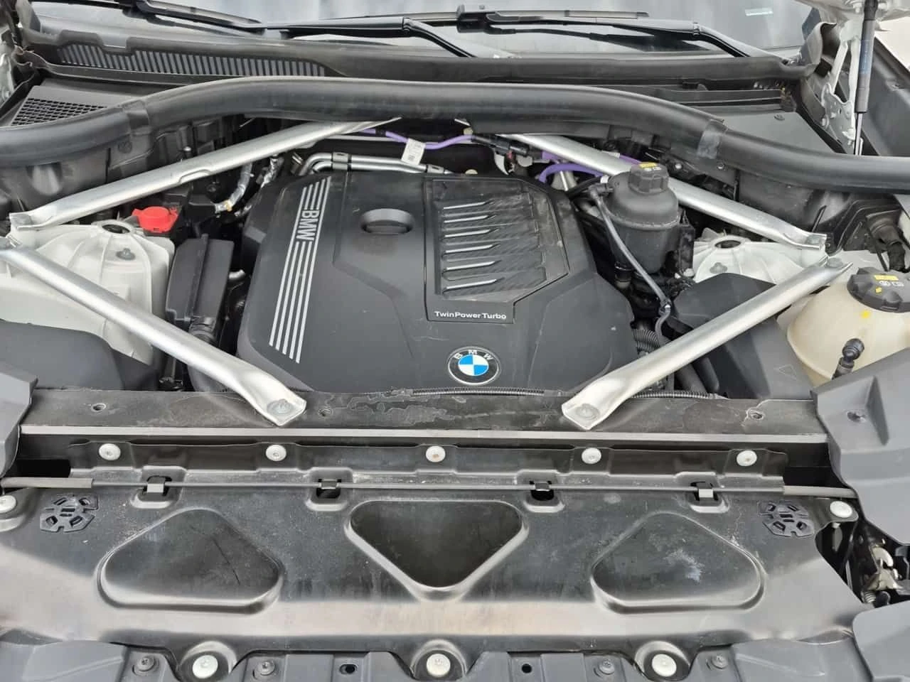 BMW X5 * xDrive40i * ПОДГРЕВИ * 360 * PANO * CARFAX, снимка 17 - Автомобили и джипове - 54383930