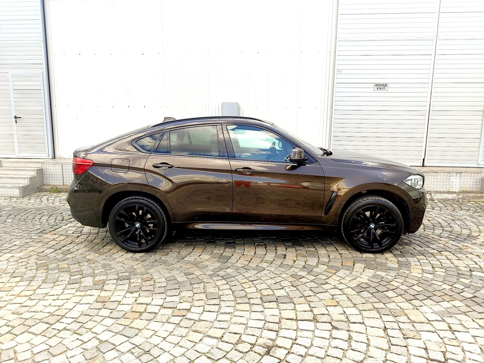 BMW X6 INDIVIDUAL , снимка 10 - Автомобили и джипове - 54703287
