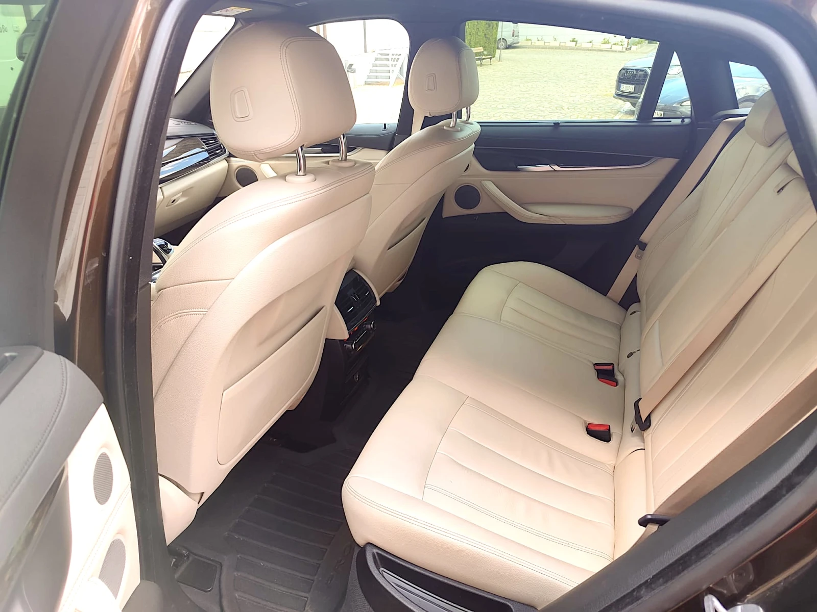 BMW X6 INDIVIDUAL , снимка 16 - Автомобили и джипове - 54703287