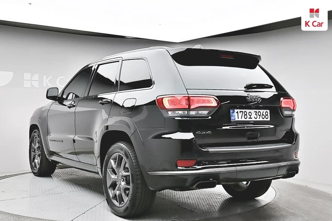Jeep Grand cherokee 3.6 Limited X Edition  | ШИБЕДАХ | ЗАДНА КАМЕРА | , снимка 2 - Автомобили и джипове - 54824960