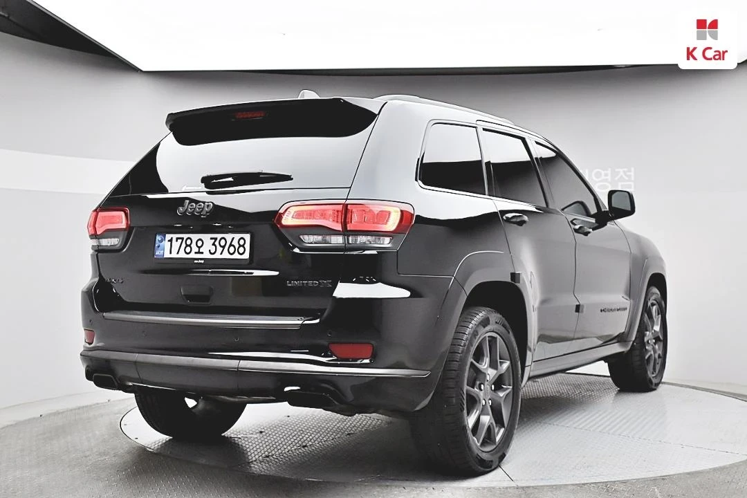 Jeep Grand cherokee 3.6 Limited X Edition  | ШИБЕДАХ | ЗАДНА КАМЕРА | , снимка 4 - Автомобили и джипове - 54824960