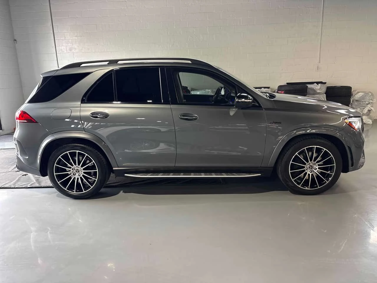 Mercedes-Benz GLE 450 BURMESTER/ДИСТРОНИК/ПАНОРАМА/360/HUD, снимка 4 - Автомобили и джипове - 54952976