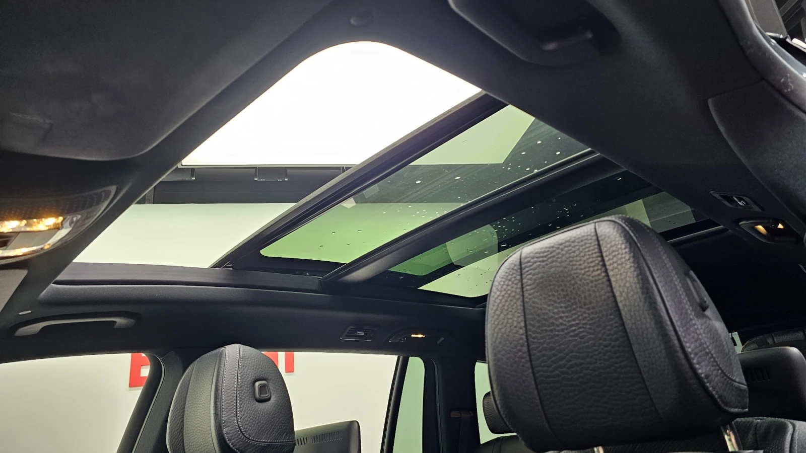 Mercedes-Benz GLS GLS400d 4MATIC | HUD | Distronic | Massage, снимка 16 - Автомобили и джипове - 55340841