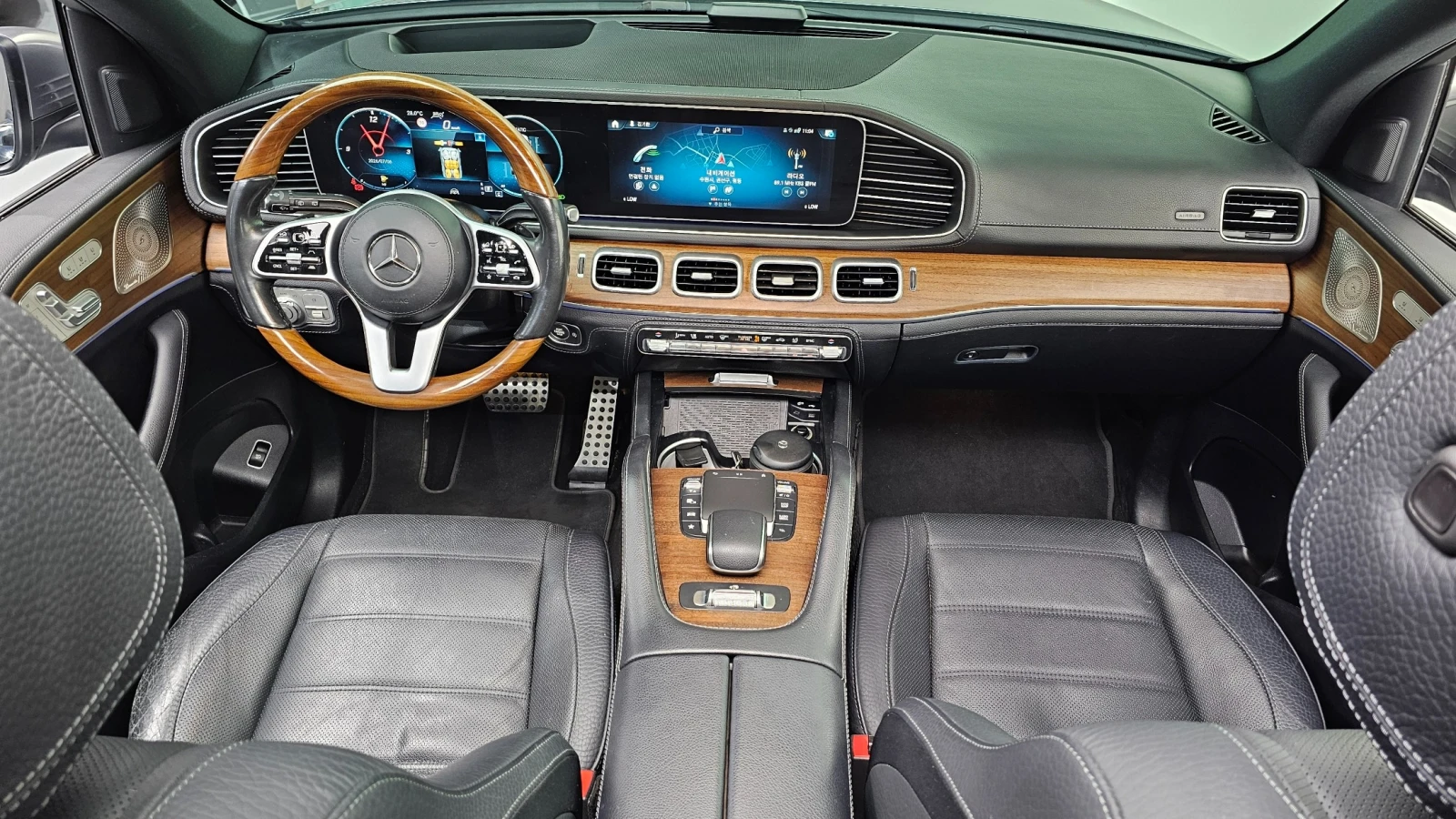Mercedes-Benz GLS GLS400d 4MATIC | HUD | Distronic | Massage, снимка 6 - Автомобили и джипове - 55340841