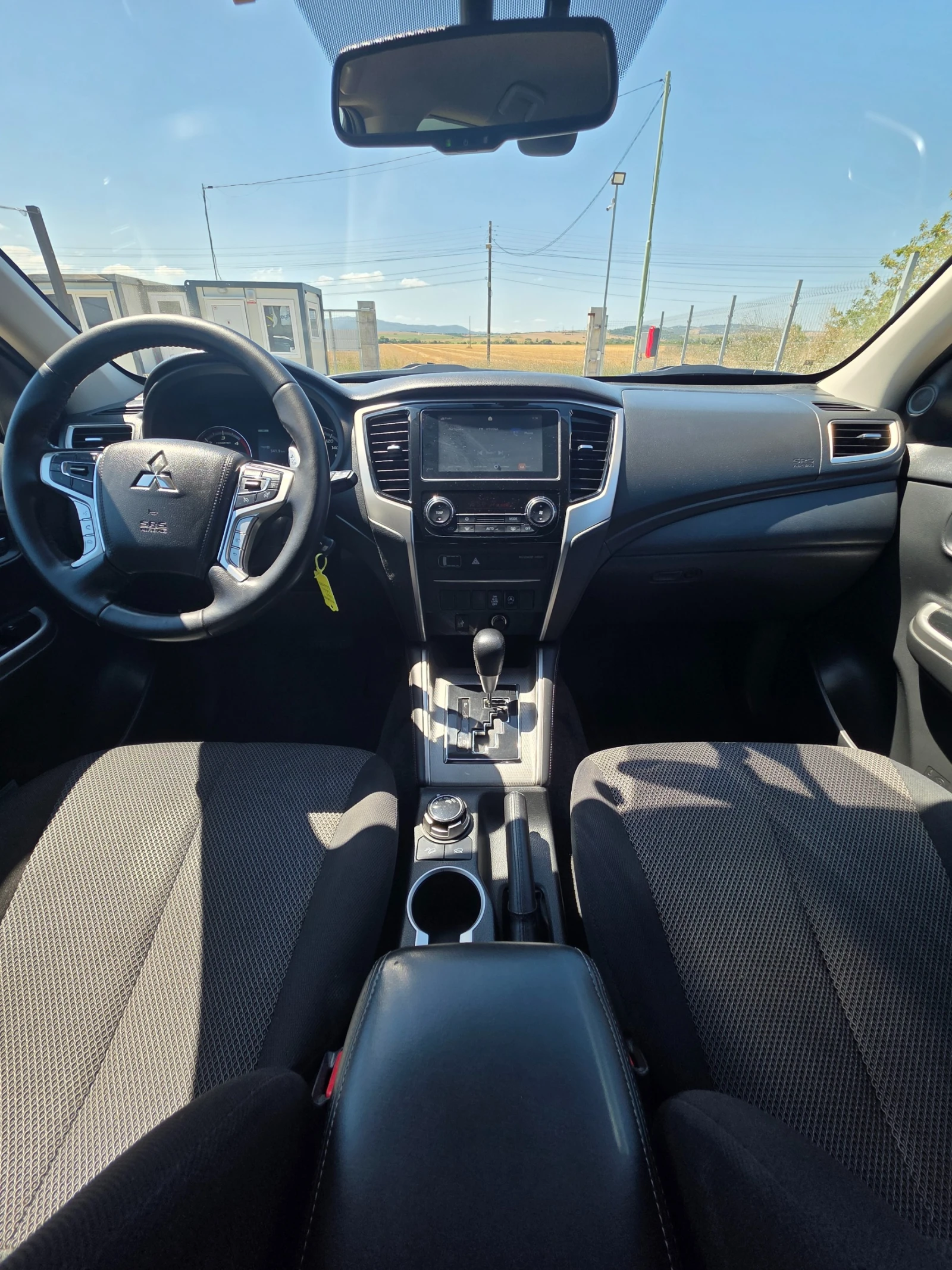 Mitsubishi L200 V-Double Cab- 2.3d-4WD-Automatic-facelift, снимка 10 - Автомобили и джипове - 55689277