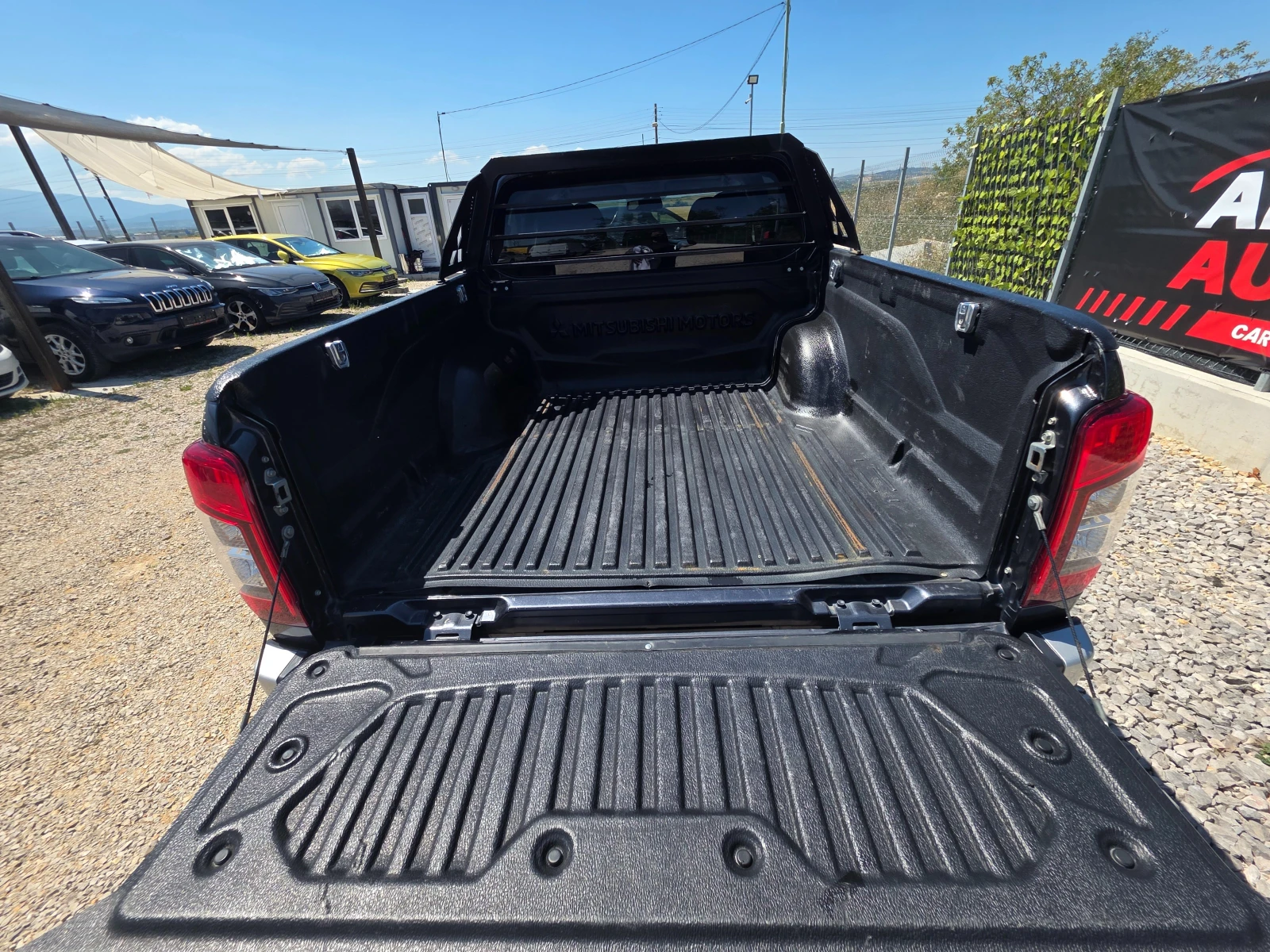 Mitsubishi L200 V-Double Cab- 2.3d-4WD-Automatic-facelift, снимка 16 - Автомобили и джипове - 55689277