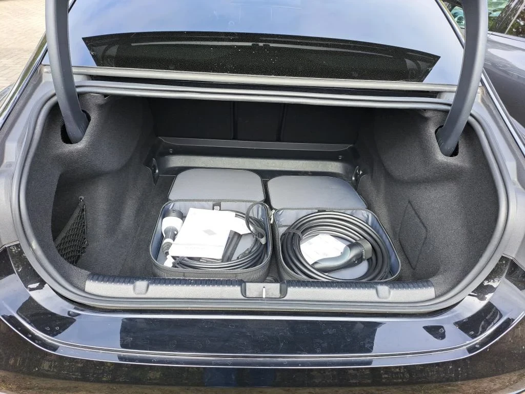 Mercedes-Benz EQE 350+ LONG RANGE Leather Navi LED 101% SoH, снимка 12 - Автомобили и джипове - 56288559