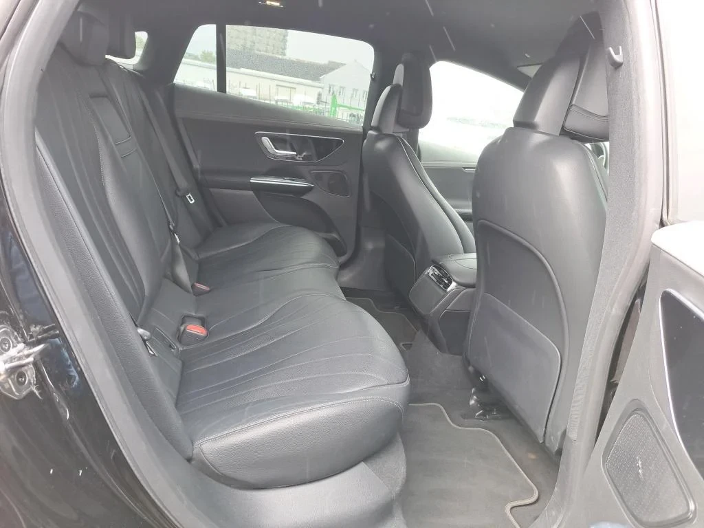 Mercedes-Benz EQE 350+ LONG RANGE Leather Navi LED 101% SoH, снимка 6 - Автомобили и джипове - 56288559