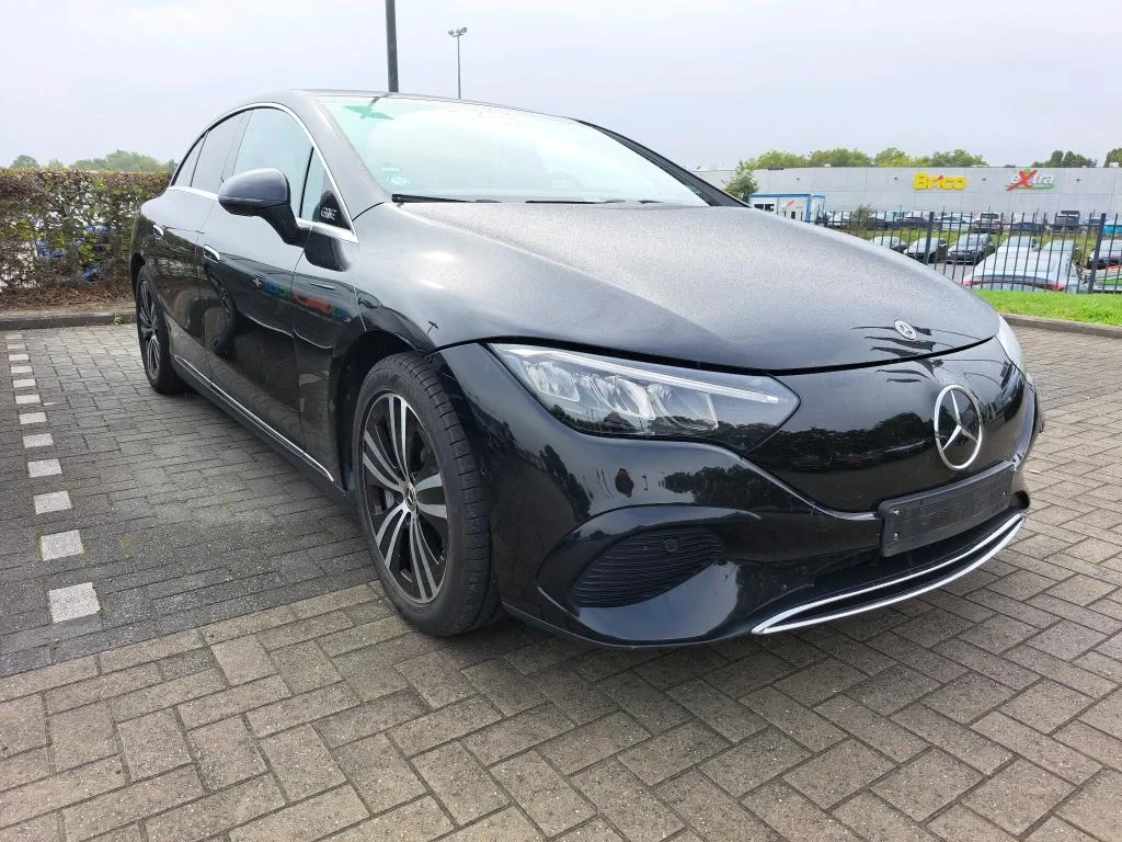 Mercedes-Benz EQE 350+ LONG RANGE Leather Navi LED 101% SoH, снимка 2 - Автомобили и джипове - 56288559