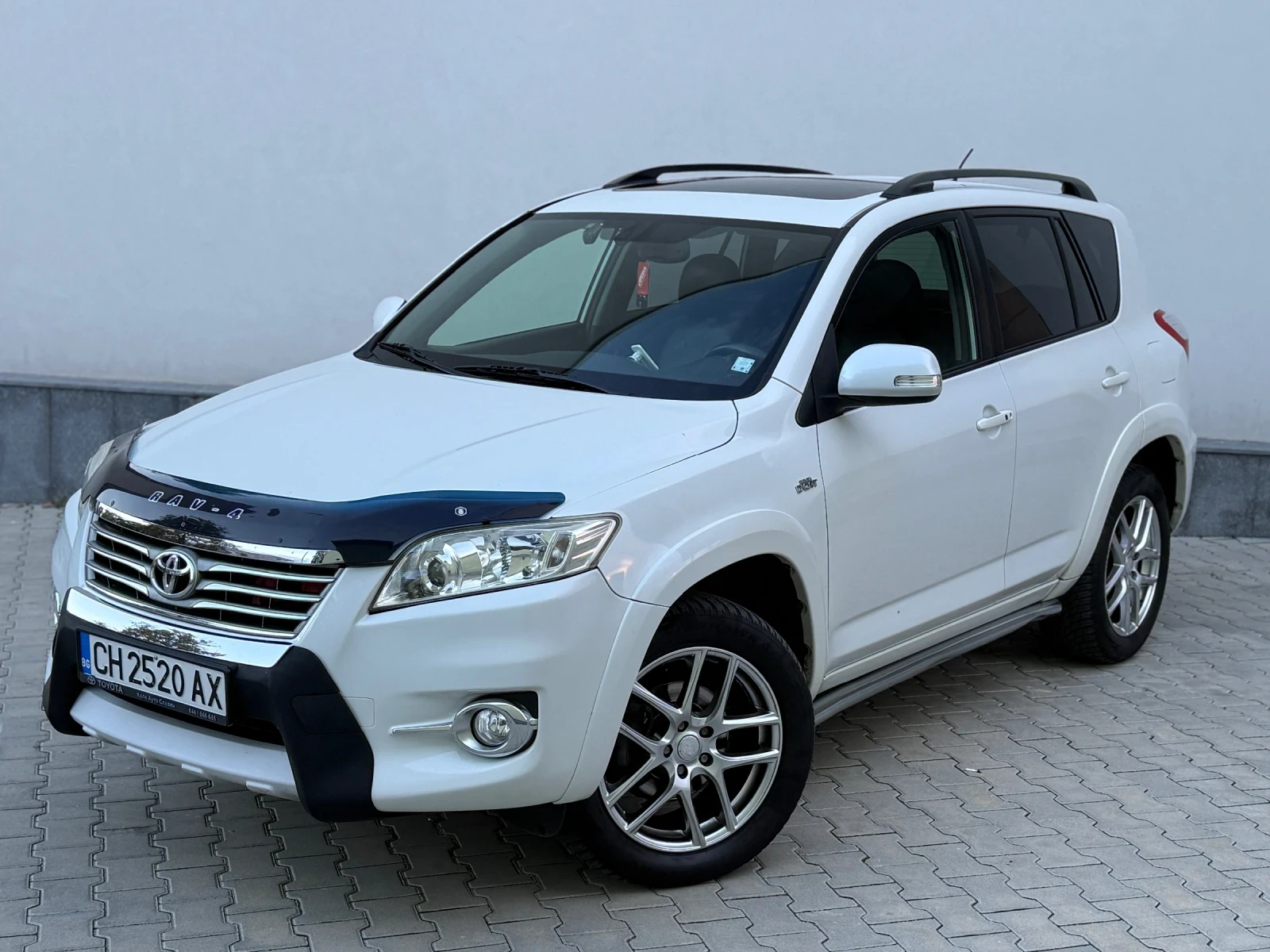 Toyota Rav4 КАМЕРА* KEYLESS* , снимка 2 - Автомобили и джипове - 56552621