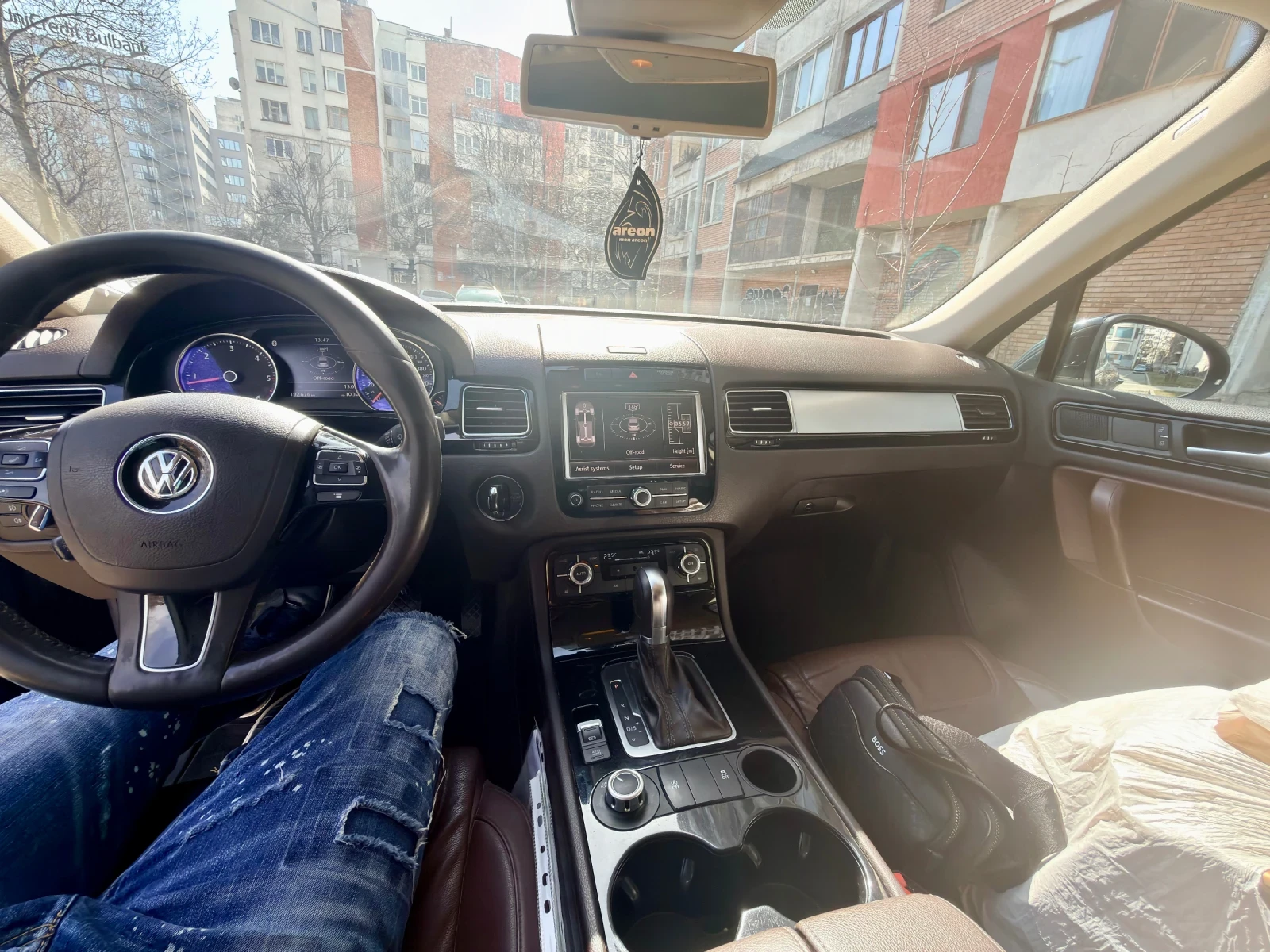 VW Touareg, снимка 10 - Автомобили и джипове - 56730004