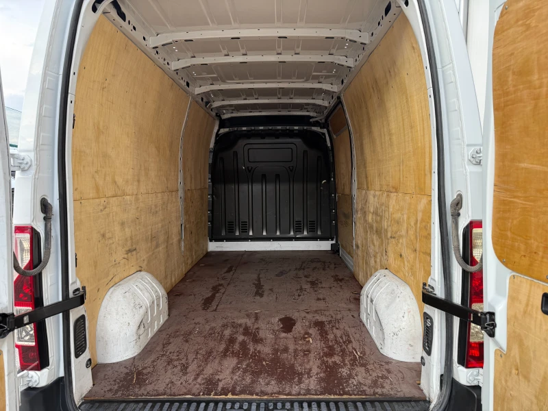 Renault Master 2.3 DCI, снимка 16 - Бусове и автобуси - 52323619
