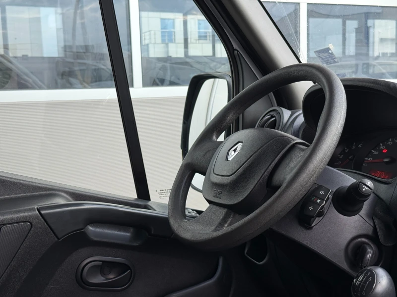 Renault Master 2.3 DCI, снимка 11 - Бусове и автобуси - 52323619