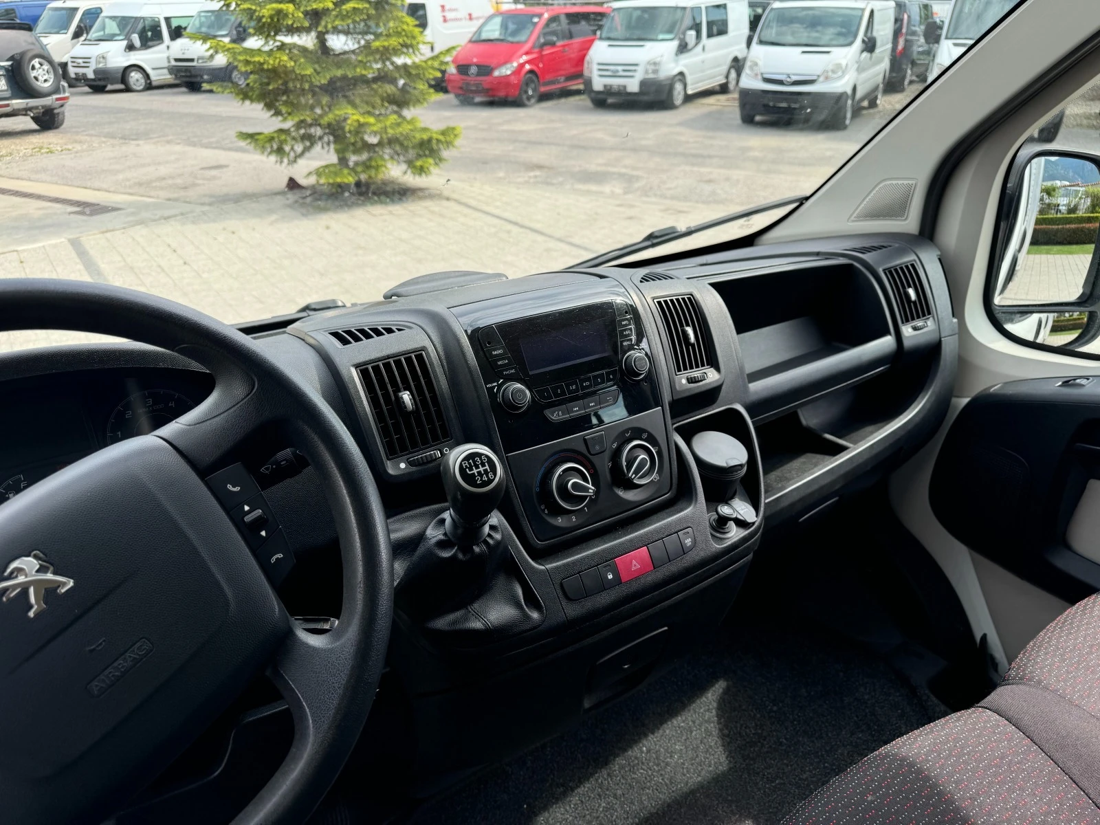 Peugeot Boxer 7 места 3.40м фургон - изображение 10