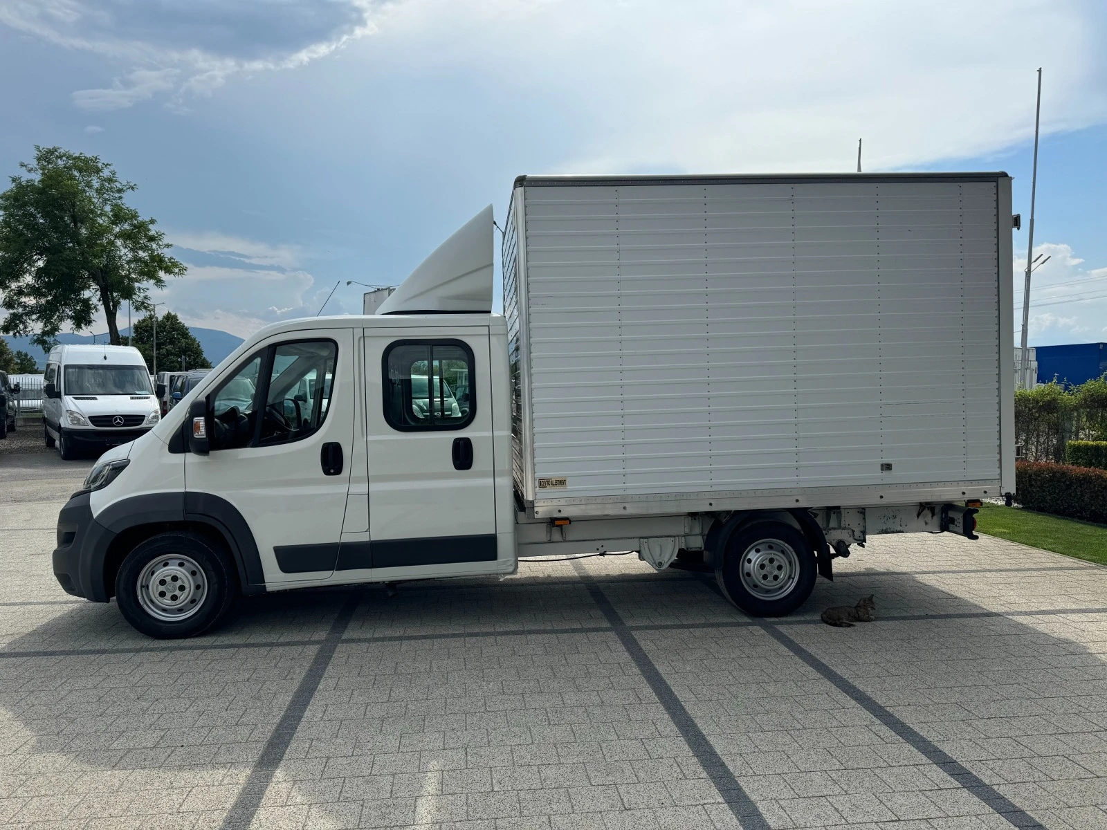 Peugeot Boxer 7 места 3.40м фургон - изображение 6