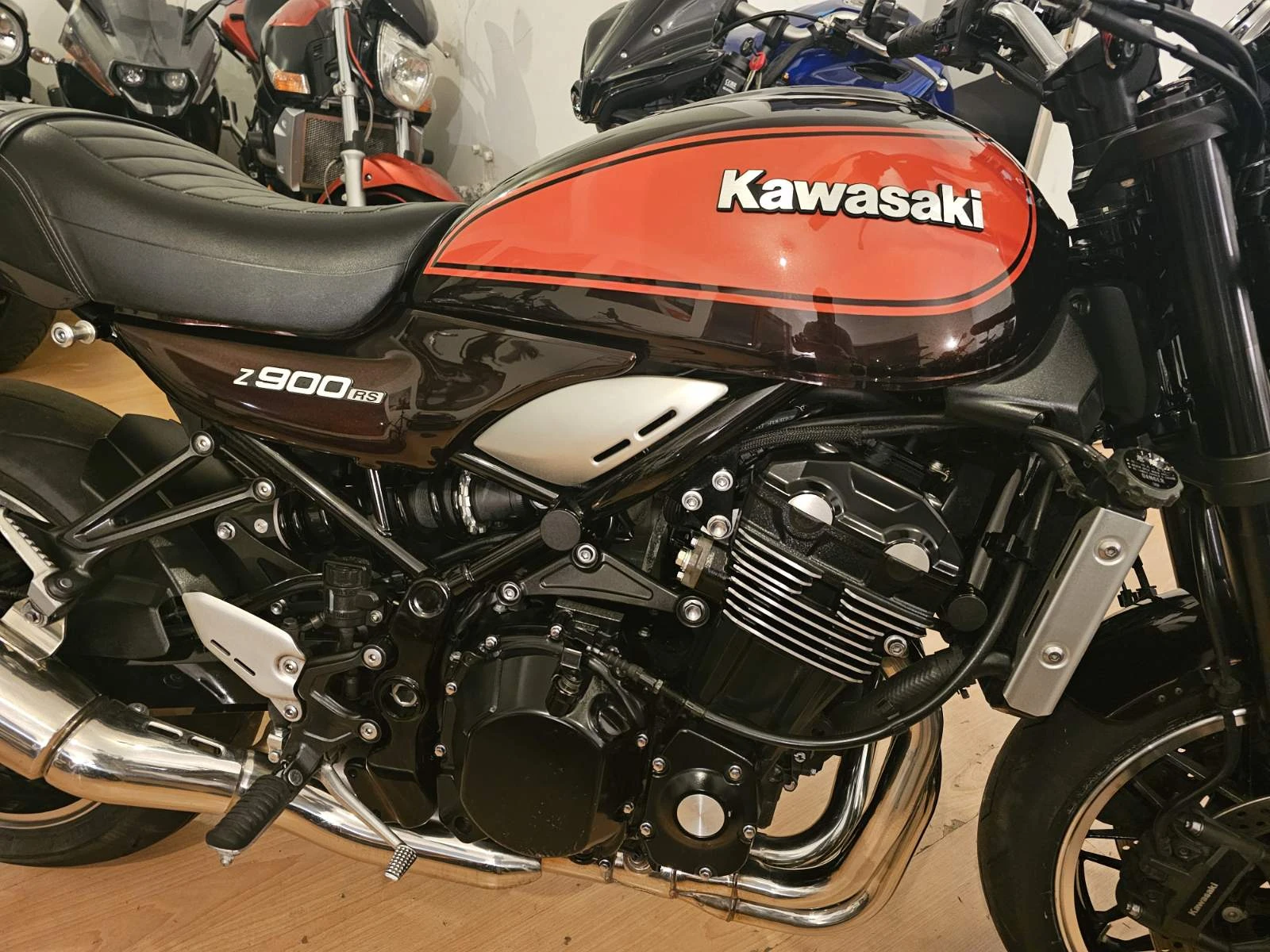 Kawasaki Z 900 RS - изображение 5