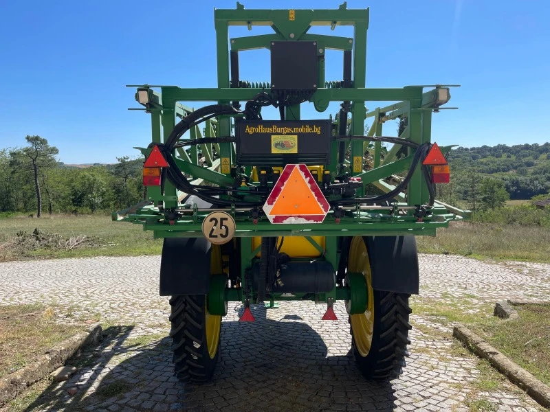 Пръскачка Друга марка JOHN DEERE 740 18 МЕТРА 4000 ЛИТРА ЛИЗИНГ, снимка 6 - Селскостопанска техника - 41038687