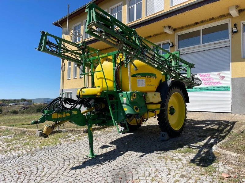 Пръскачка Друга марка JOHN DEERE 740 18 МЕТРА 4000 ЛИТРА ЛИЗИНГ, снимка 4 - Селскостопанска техника - 41038687