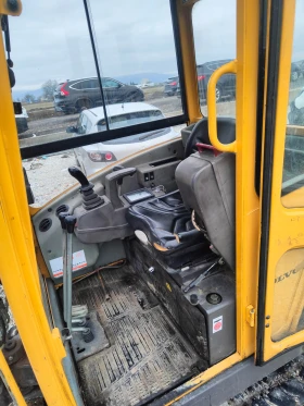 Багер Volvo, снимка 8