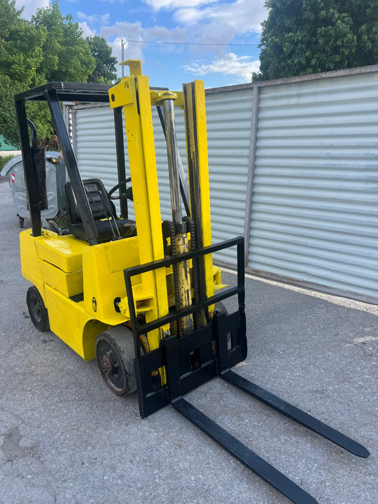 ������� BT ����� ������� 3 ��������� | Mobile.bg � ����������� 1