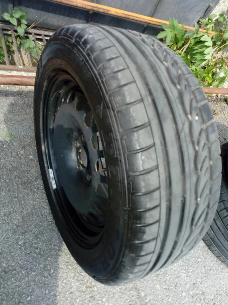 Гуми Летни 215/55R16, снимка 1 - Гуми и джанти - 29859139