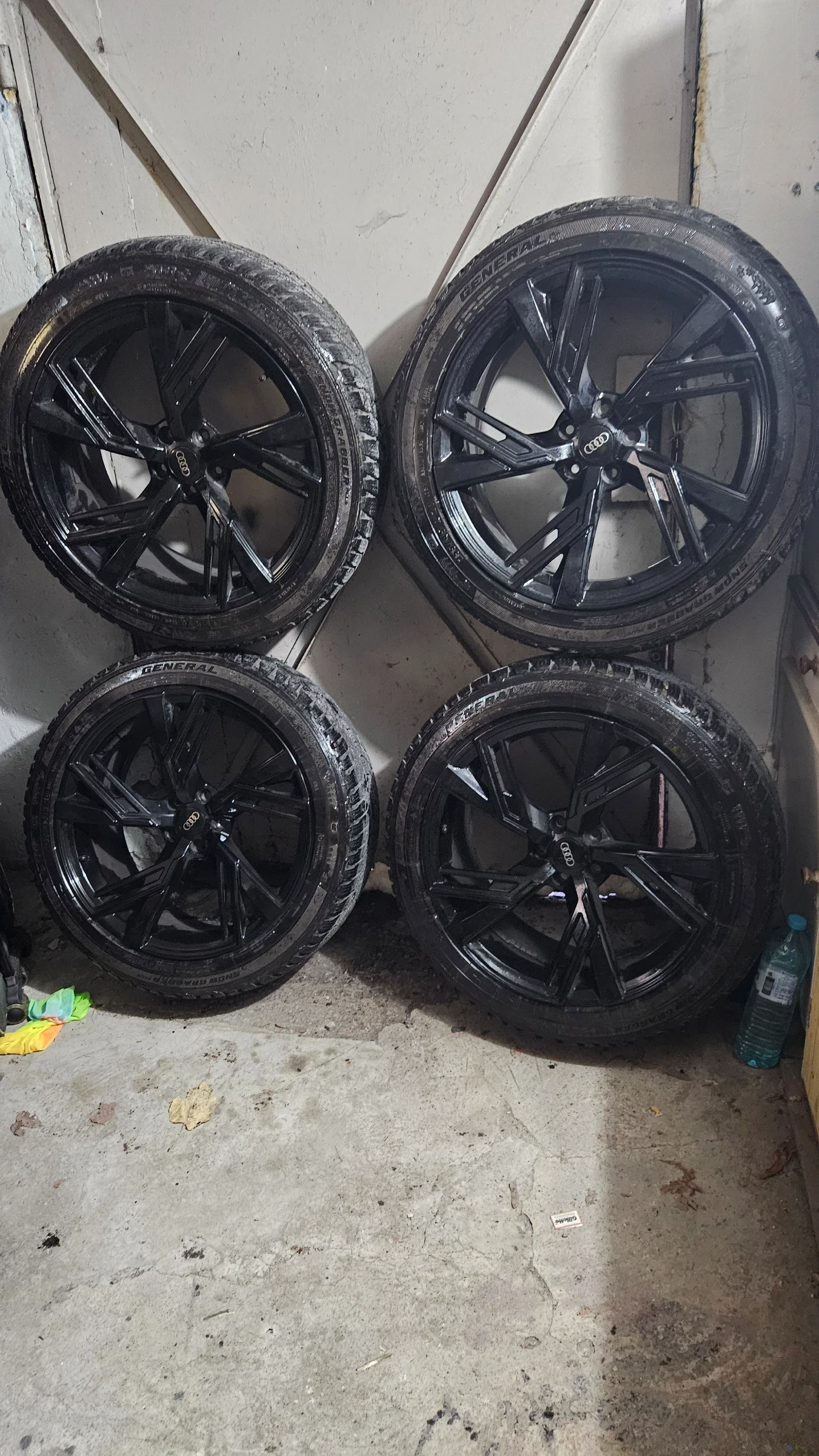 Гуми с джанти 255/45R20, снимка 2 - Гуми и джанти - 56621640
