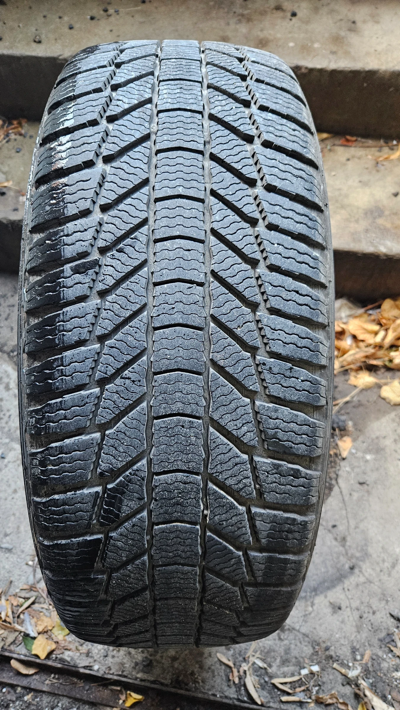 Гуми с джанти 255/45R20, снимка 5 - Гуми и джанти - 56621640