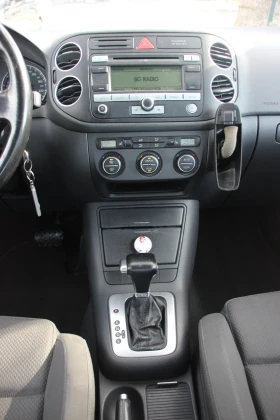 VW Golf Plus 2.0 TDI DSG AUTOMATIC С РЕГИСТРАЦИЯ, снимка 11