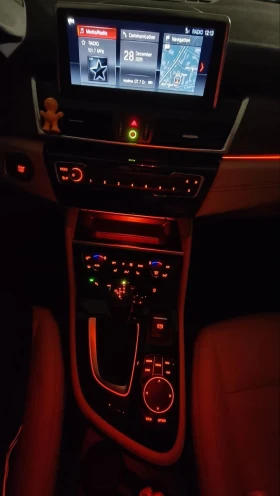 BMW 2 Active Tourer 225Xe iPerformance, снимка 16