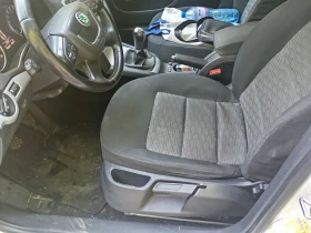 Skoda Octavia 1.6 TDI, снимка 7