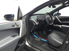 BMW iX xDrive40 First Edition| 326к.с., снимка 10