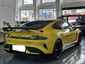 Xiaomi SU7  Ultra - 84900 € / 166049.97 лв. - 99144173 5