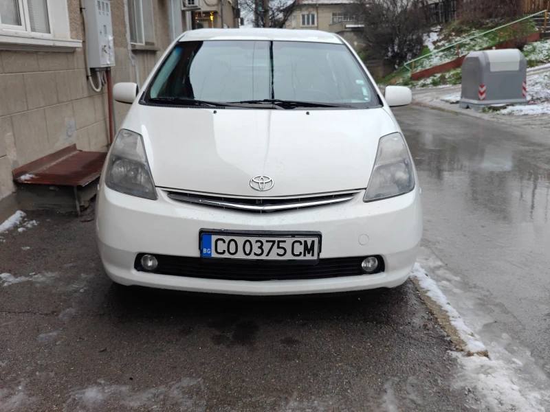 Toyota Prius 1.5, снимка 5 - Автомобили и джипове - 49455557