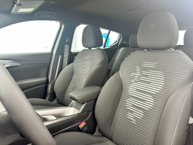 Alfa Romeo Tonale SPRINT* DIGITAL* 13656.00 лв първ.вноска , снимка 12 - Автомобили и джипове - 51906161