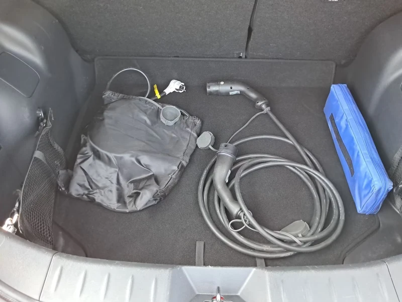 Nissan Leaf  e+ /ACENTA/218HP/CAM/NAVI/AMBI/KLESS/291fpr, снимка 5 - Автомобили и джипове - 50862073