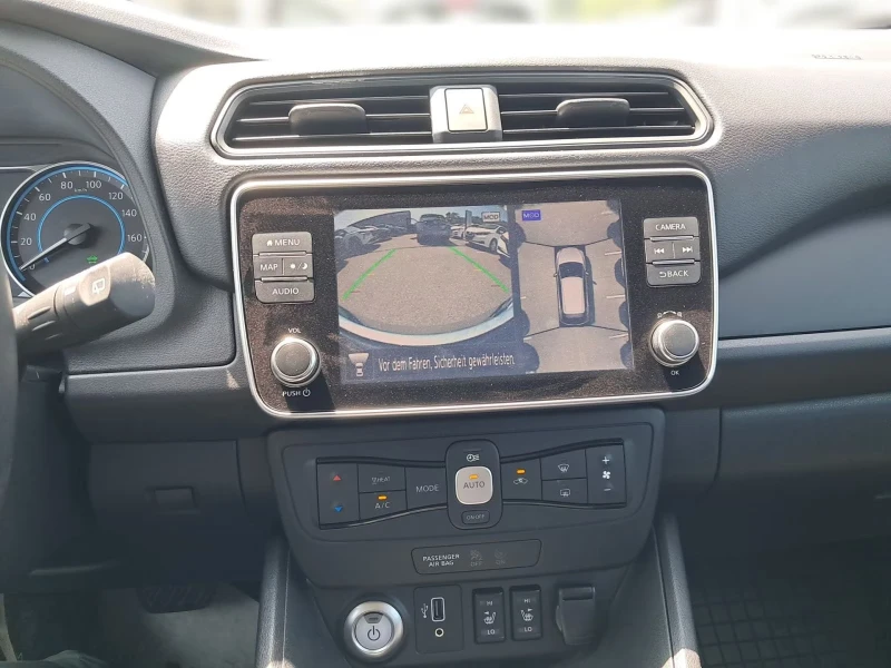 Nissan Leaf  e+ /ACENTA/218HP/CAM/NAVI/AMBI/KLESS/291fpr, снимка 10 - Автомобили и джипове - 50862073