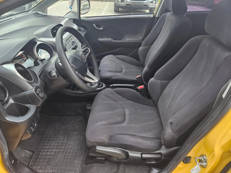 Honda Jazz 1.4i (100 Hp), снимка 10 - Автомобили и джипове - 51487829