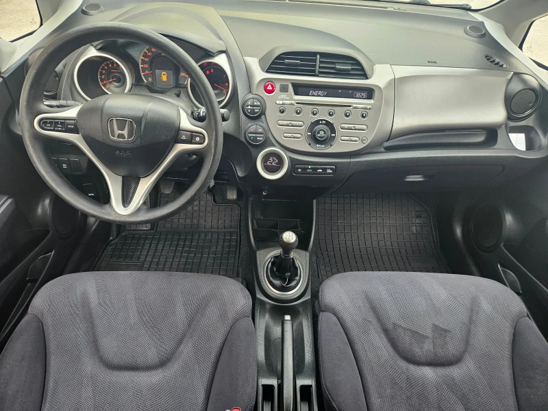 Honda Jazz 1.4i (100 Hp), снимка 11 - Автомобили и джипове - 51487829