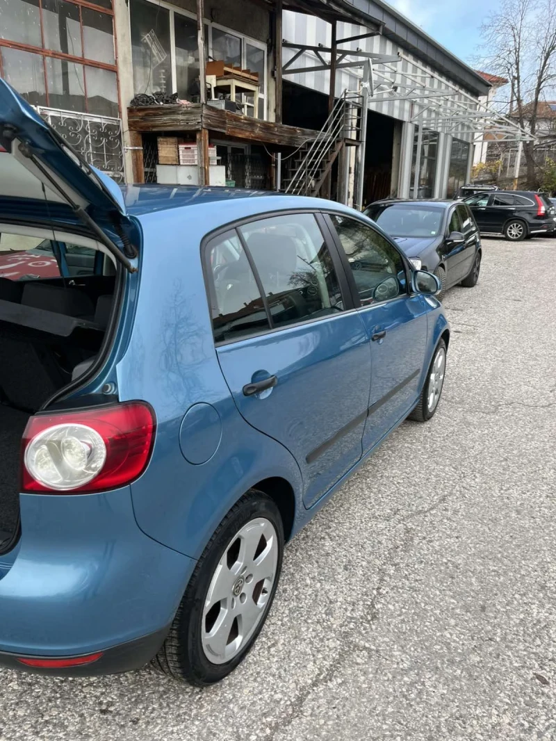VW Golf Plus, снимка 10 - Автомобили и джипове - 52419555