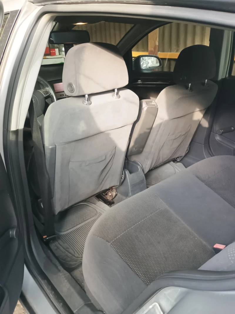 Opel Astra, снимка 5 - Автомобили и джипове - 52490790