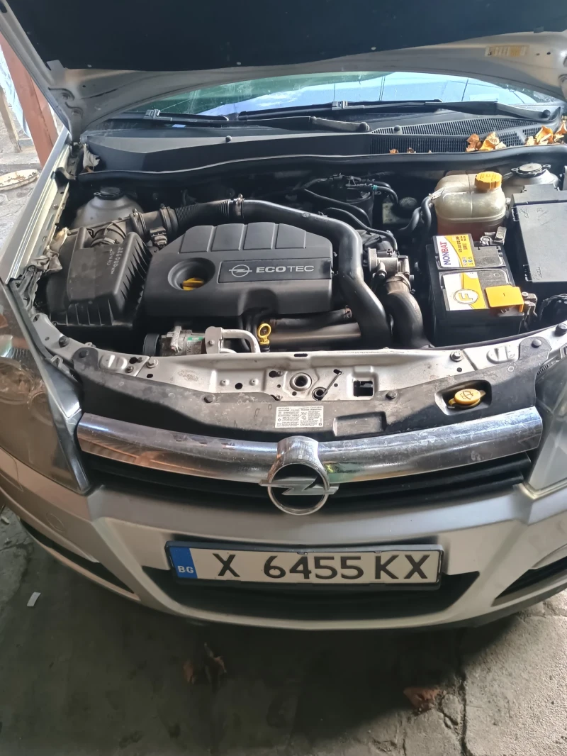 Opel Astra, снимка 16 - Автомобили и джипове - 52490790